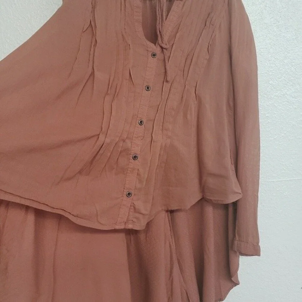 Free People Brown Long Sleeves Boho Peasant Embroidered high low top